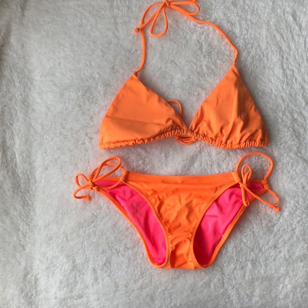 Neon orange Victoria’s Secret bikini